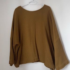 Jamie + the Jones 3/4 sleeve Top